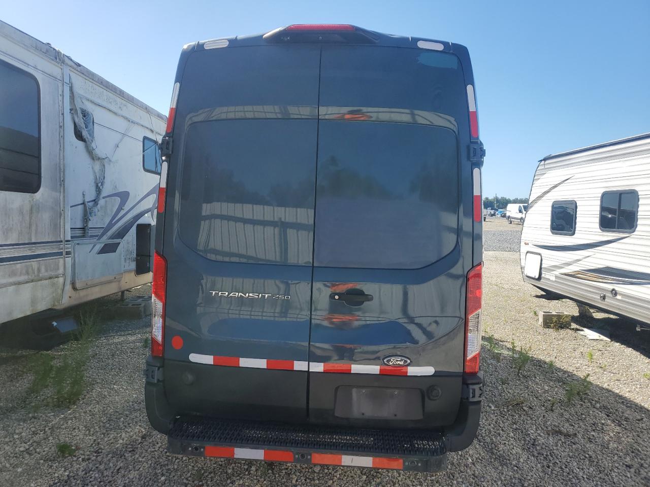 2020 FORD TRANSIT T-250 photo 6
