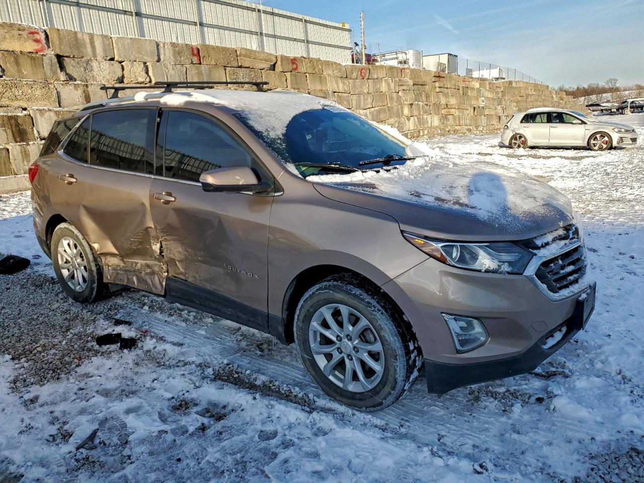 2018 CHEVROLET EQUINOX LT photo 10