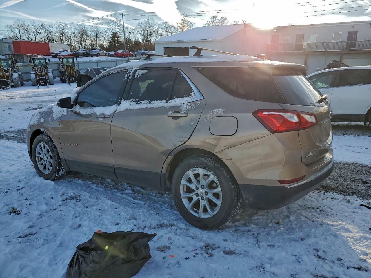 2018 CHEVROLET EQUINOX LT photo 4