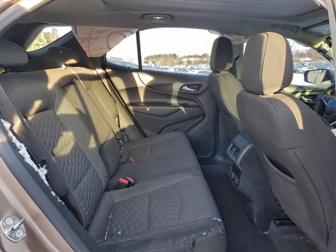 2018 CHEVROLET EQUINOX LT photo 31