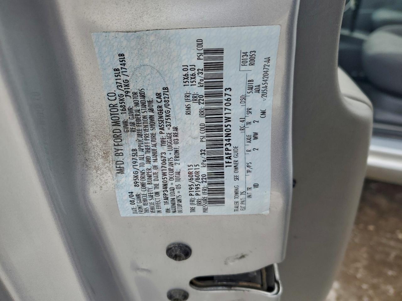 2005 FORD FOCUS ZX4 photo 12
