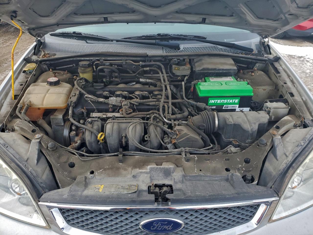 2005 FORD FOCUS ZX4 photo 11