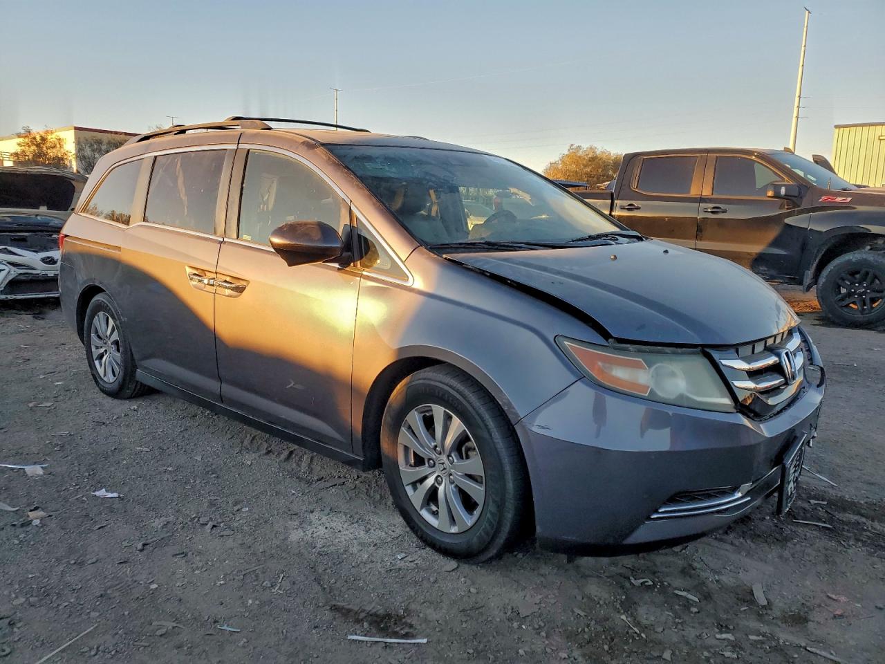 2016 HONDA ODYSSEY EXL photo 4