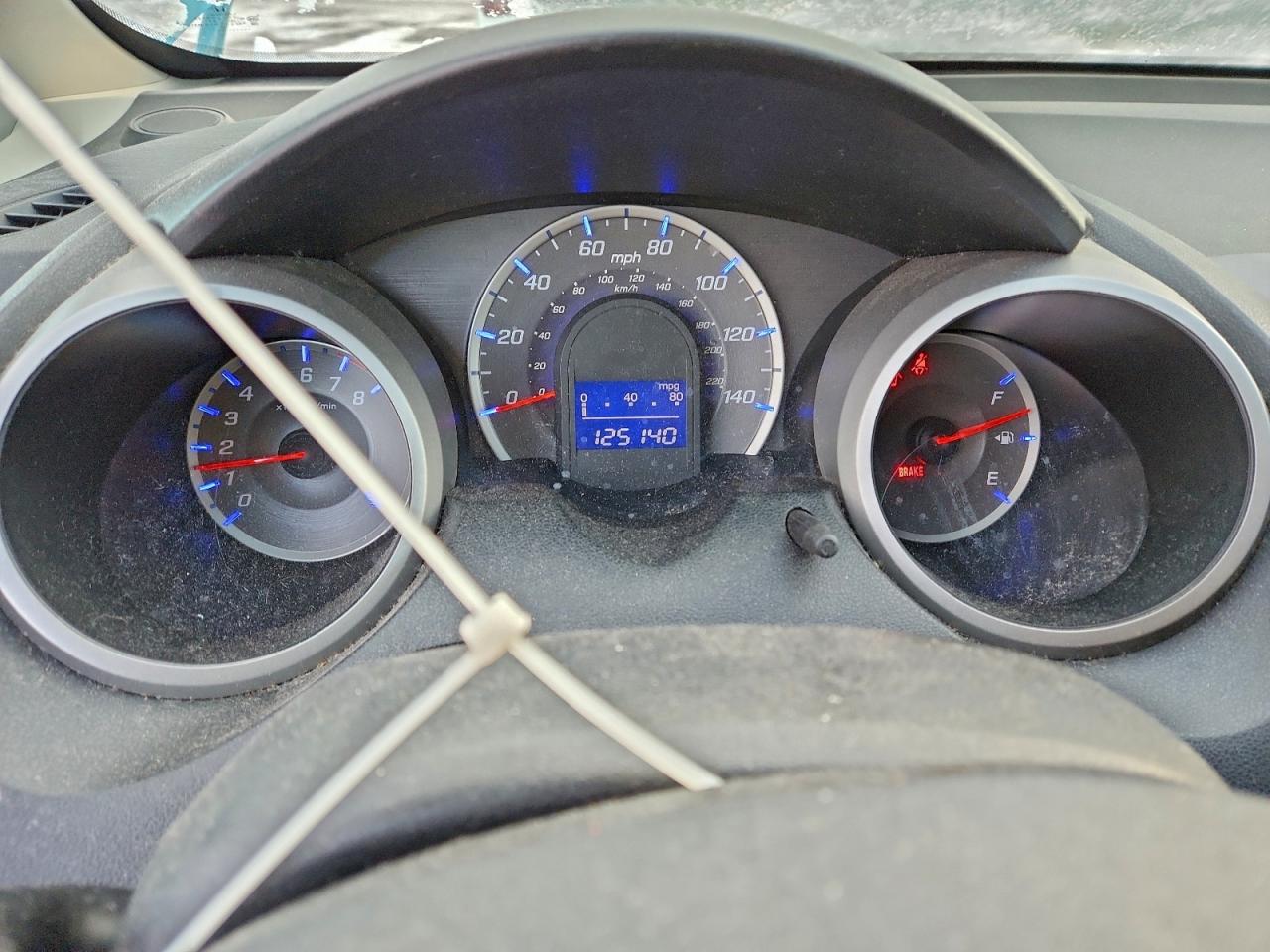 2013 HONDA FIT photo 9