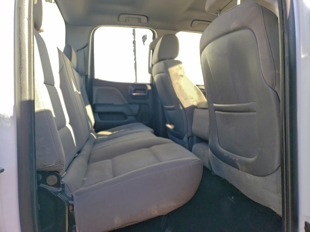 2015 CHEVROLET SILVERADO K1500 photo 10