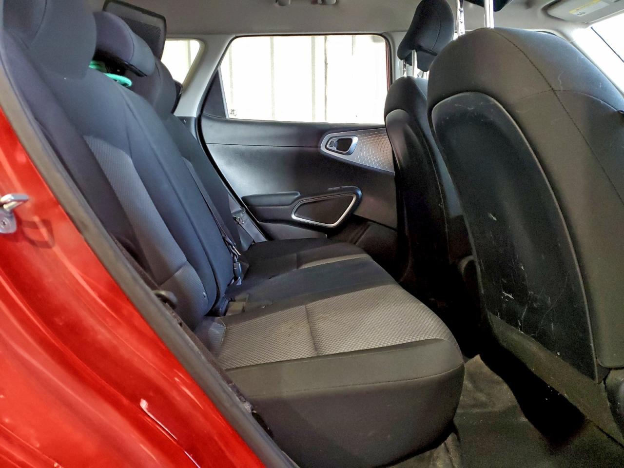 2022 KIA SOUL LX photo 10
