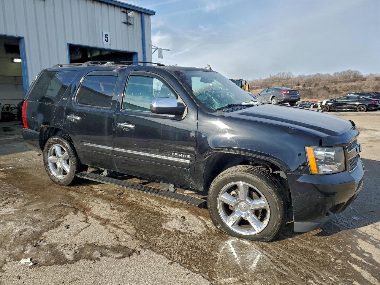 2013 CHEVROLET TAHOE K1500 LTZ photo 4
