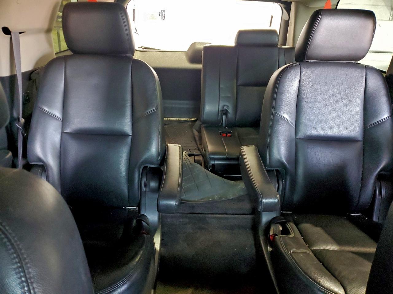 2013 CHEVROLET TAHOE K1500 LTZ photo 10