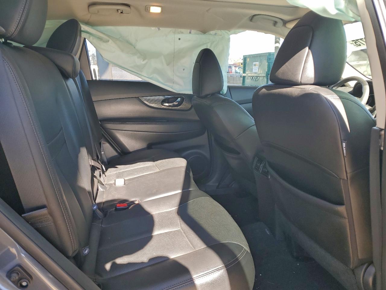 2016 NISSAN ROGUE S photo 10