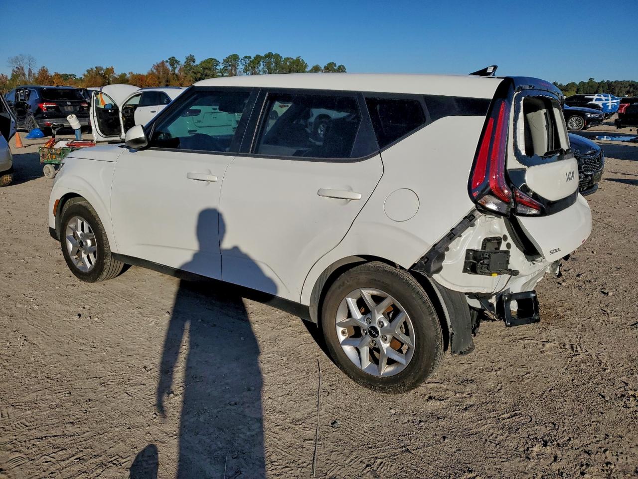 2025 KIA SOUL LX photo 2