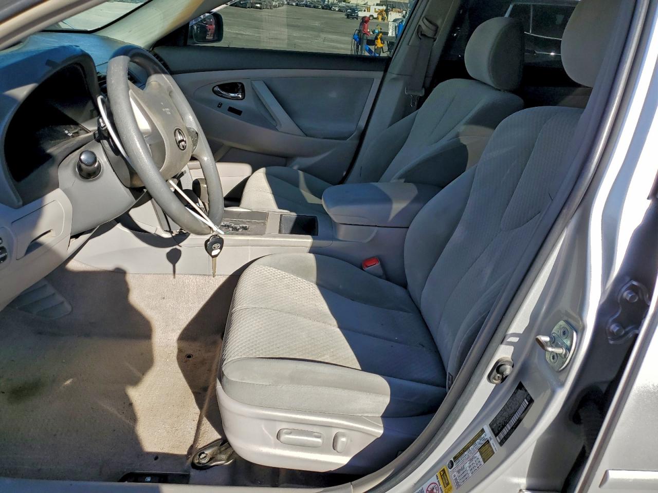 2008 TOYOTA CAMRY CE photo 7