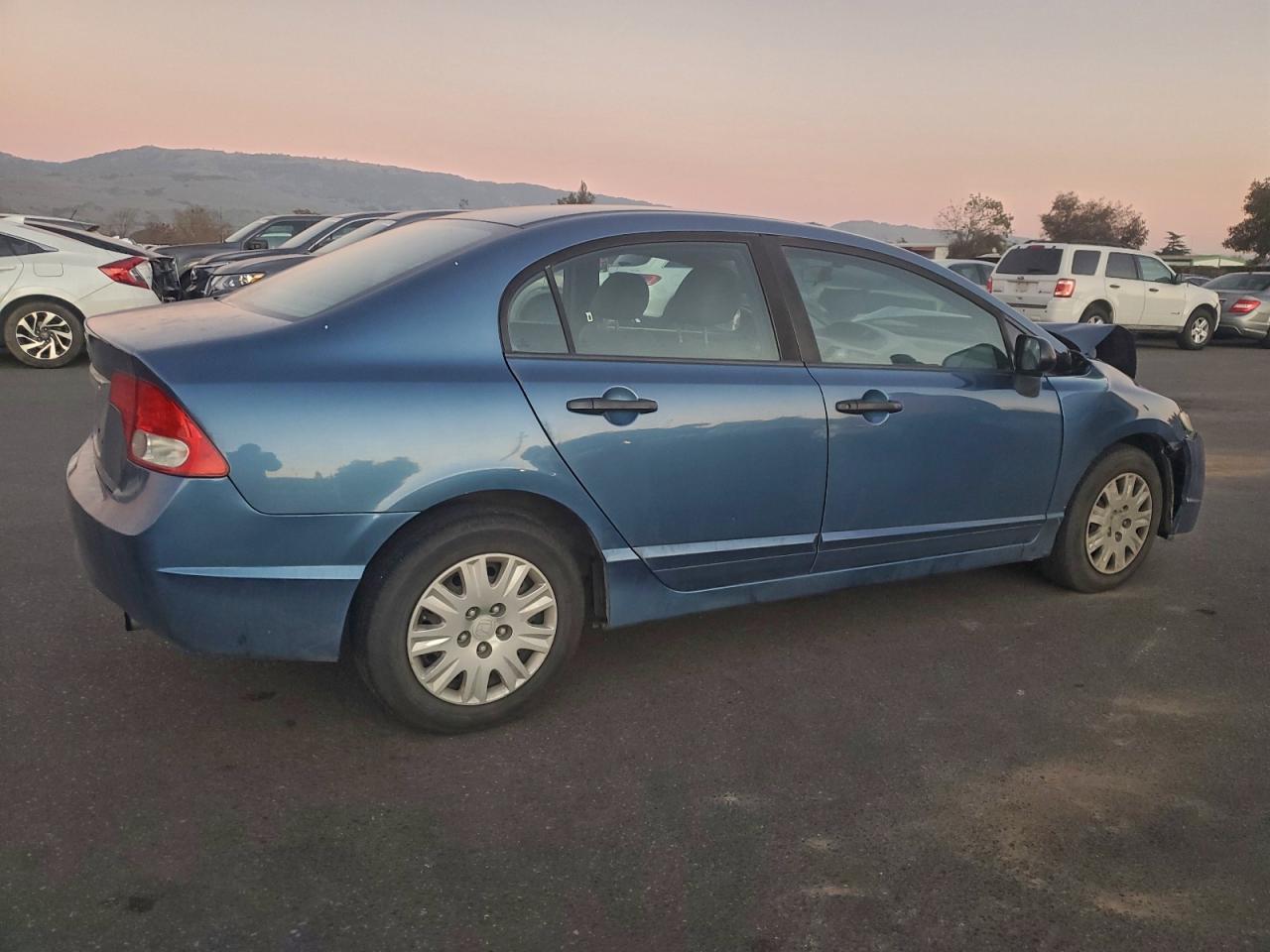 2010 HONDA CIVIC VP photo 3