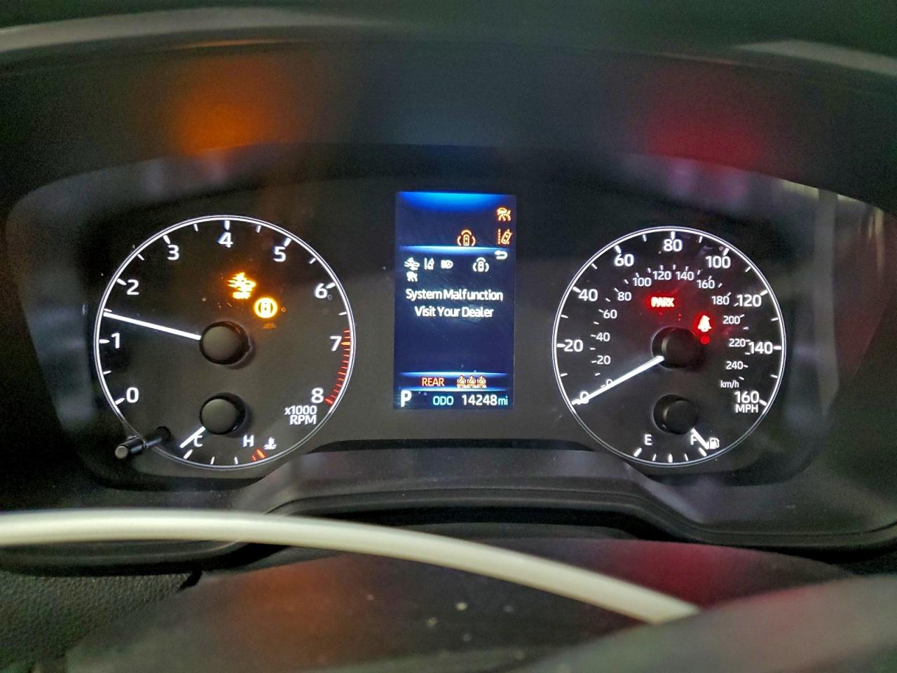 2025 TOYOTA COROLLA LE photo 9