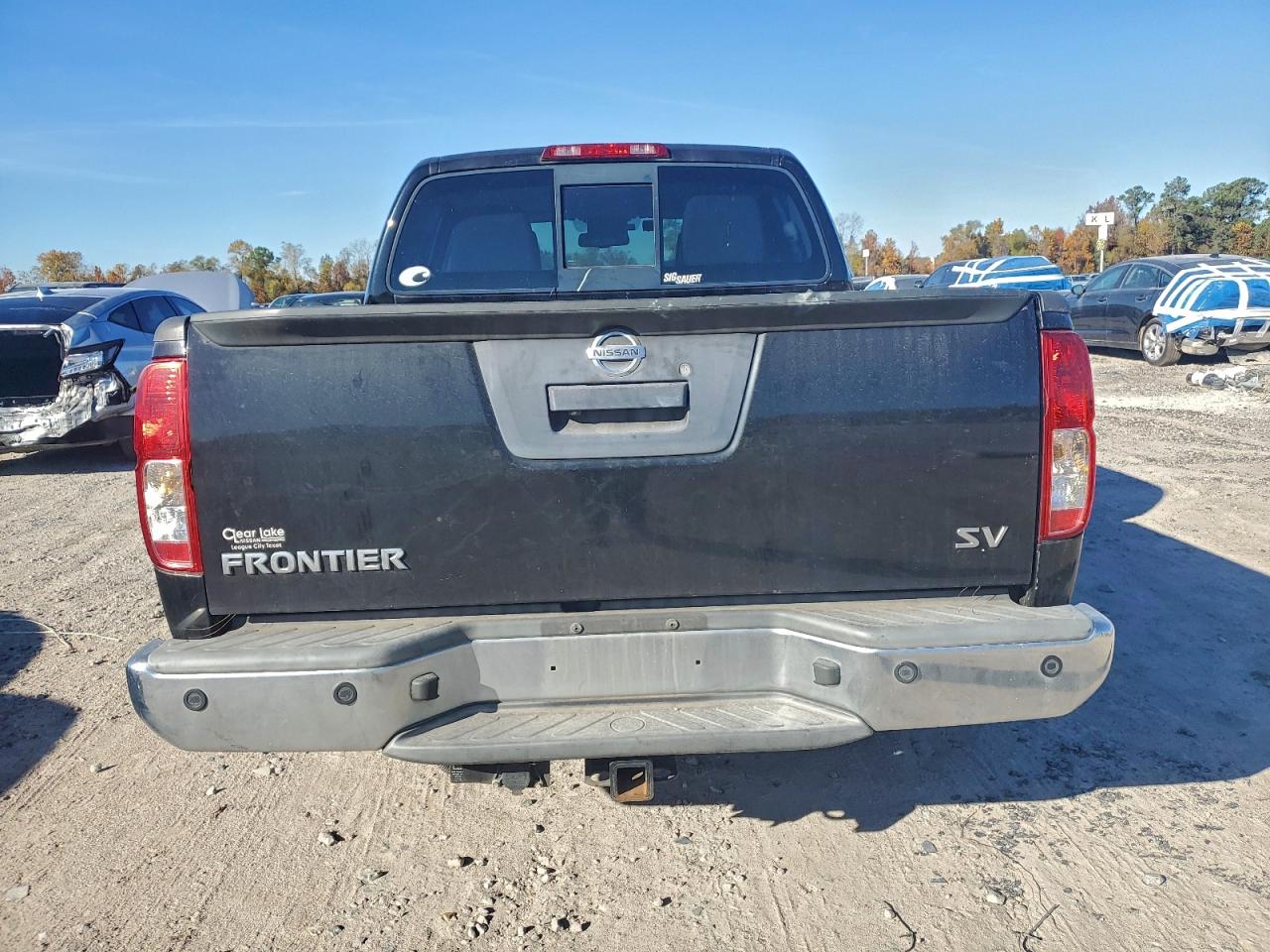 2018 NISSAN FRONTIER S photo 6
