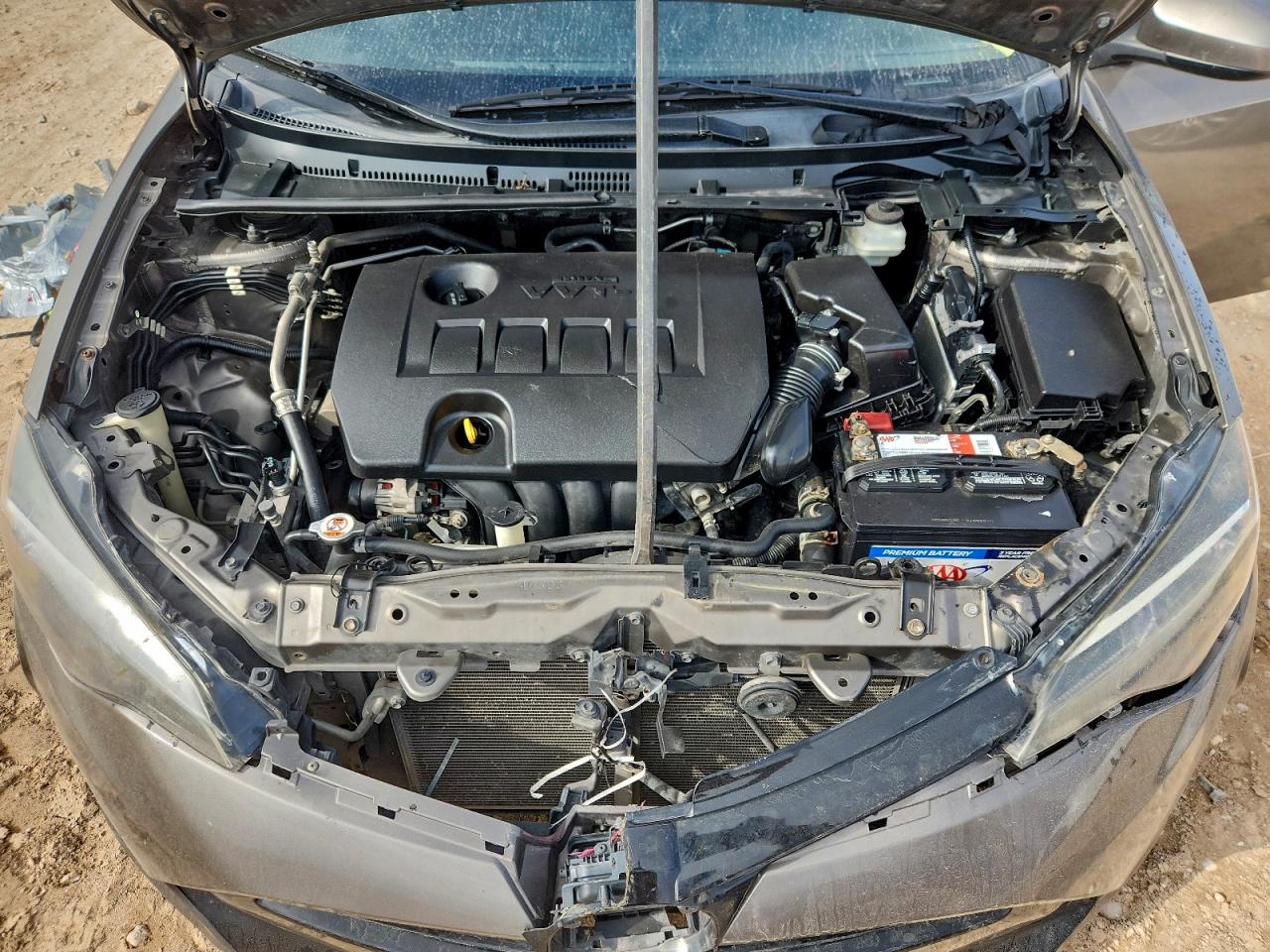2018 TOYOTA COROLLA L photo 11