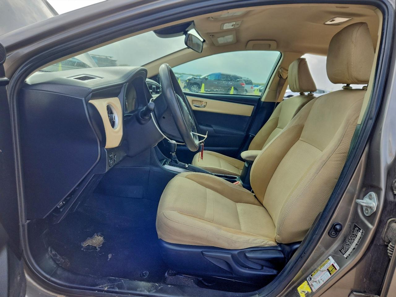 2018 TOYOTA COROLLA L photo 7