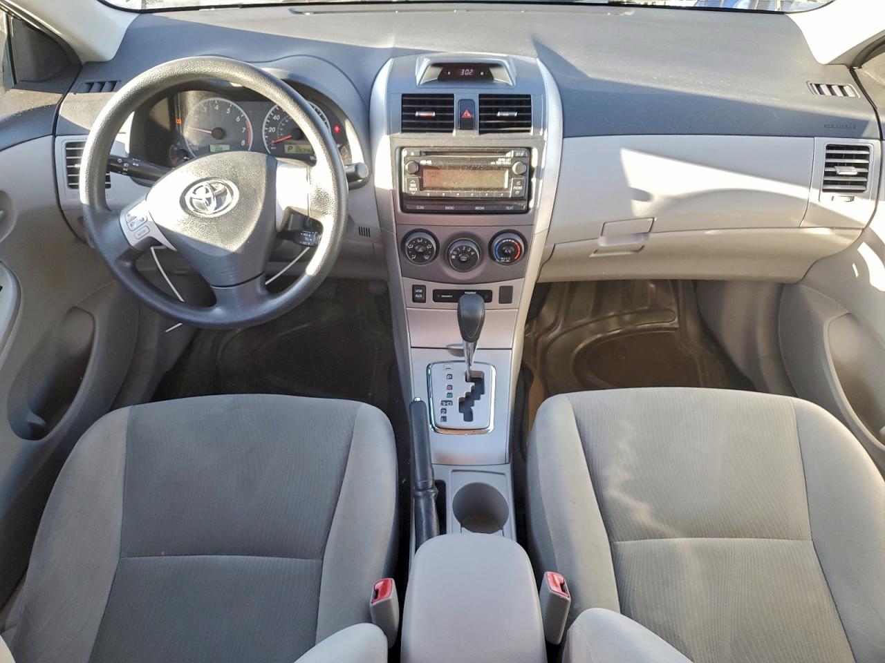 2012 TOYOTA COROLLA BASE photo 8