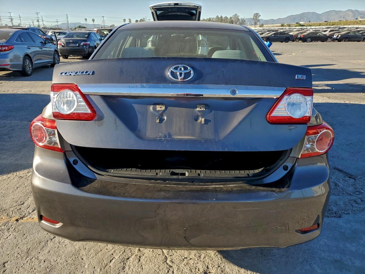 2012 TOYOTA COROLLA BASE photo 6
