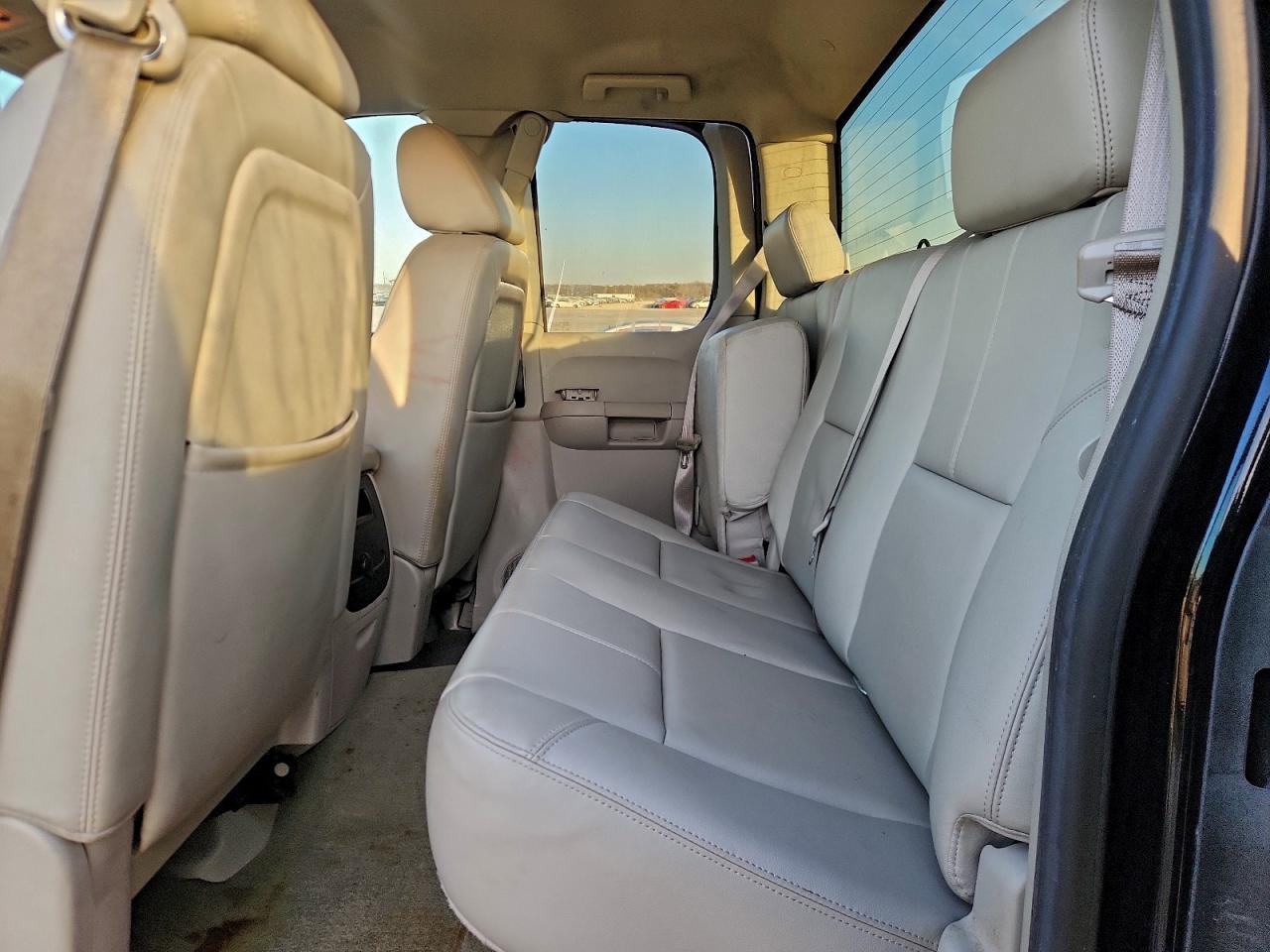 2009 CHEVROLET SILVERADO C1500 LTZ photo 10