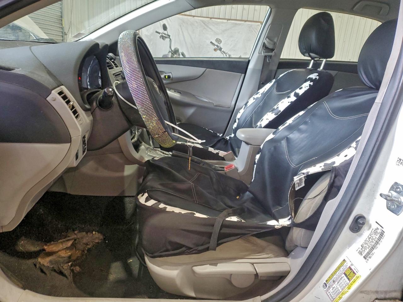 2013 TOYOTA COROLLA BASE photo 7