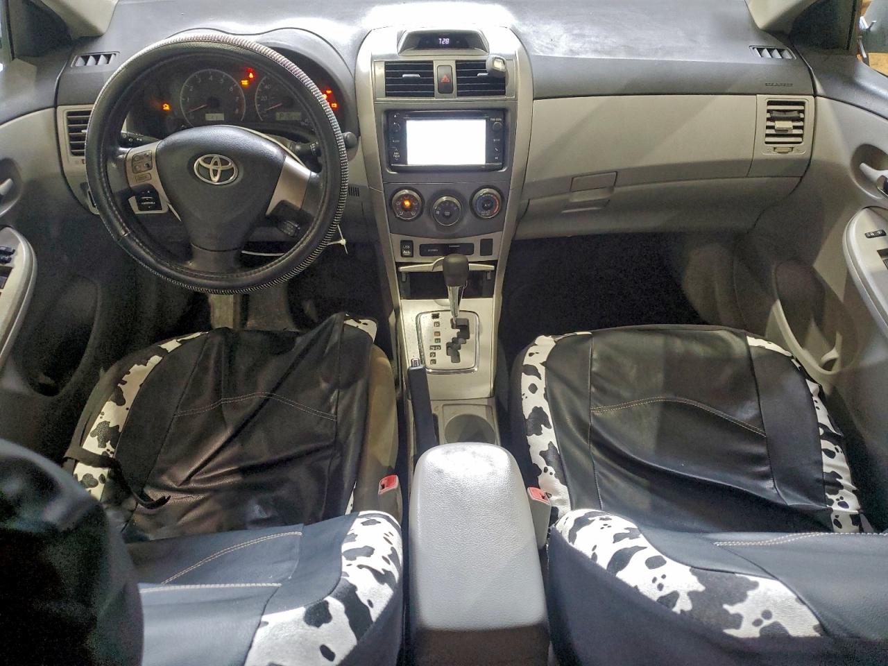 2013 TOYOTA COROLLA BASE photo 8