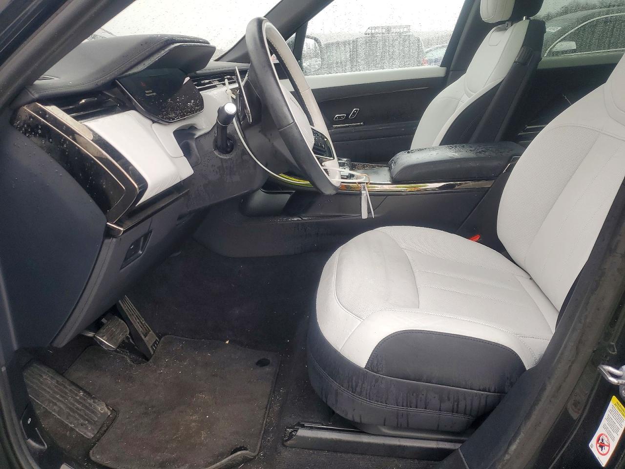 2023 LAND ROVER RANGE ROVER SPORT DYNAMIC SE photo 6