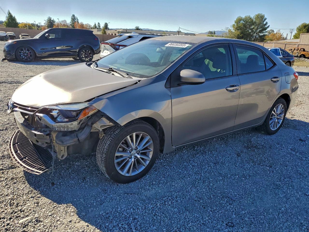 2015 TOYOTA COROLLA