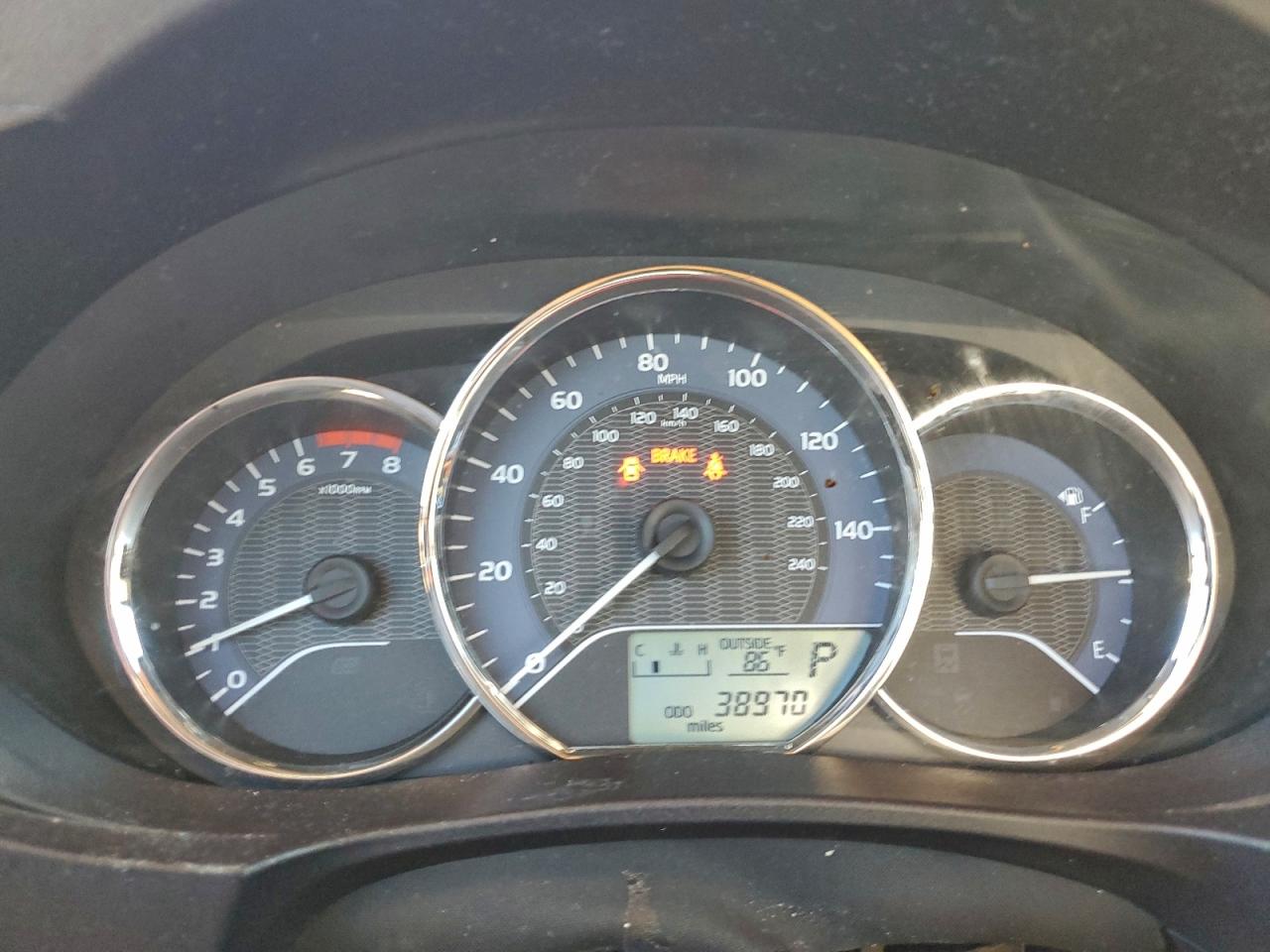 2015 TOYOTA COROLLA L photo 9