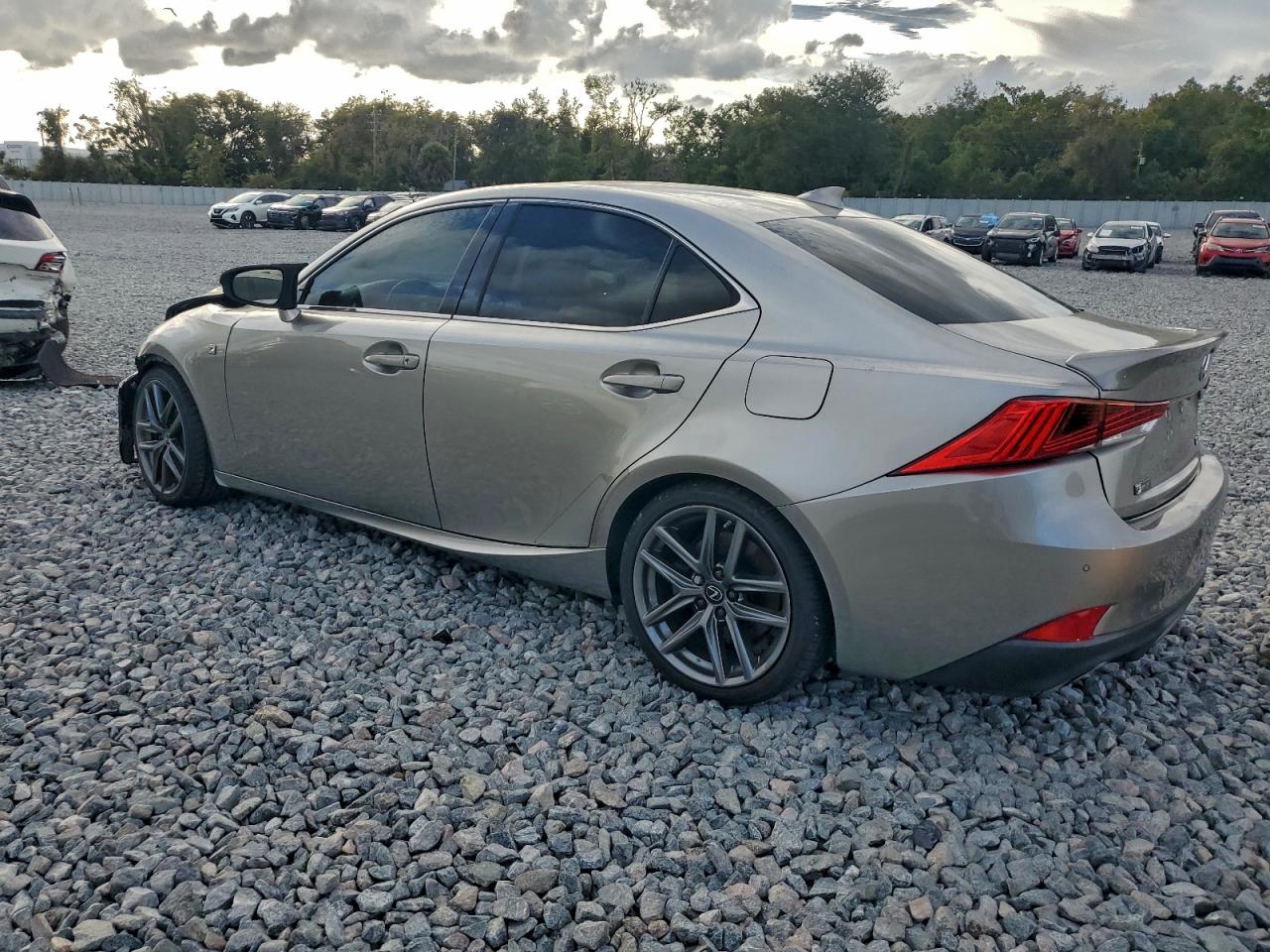 2019 LEXUS IS 300 photo 2