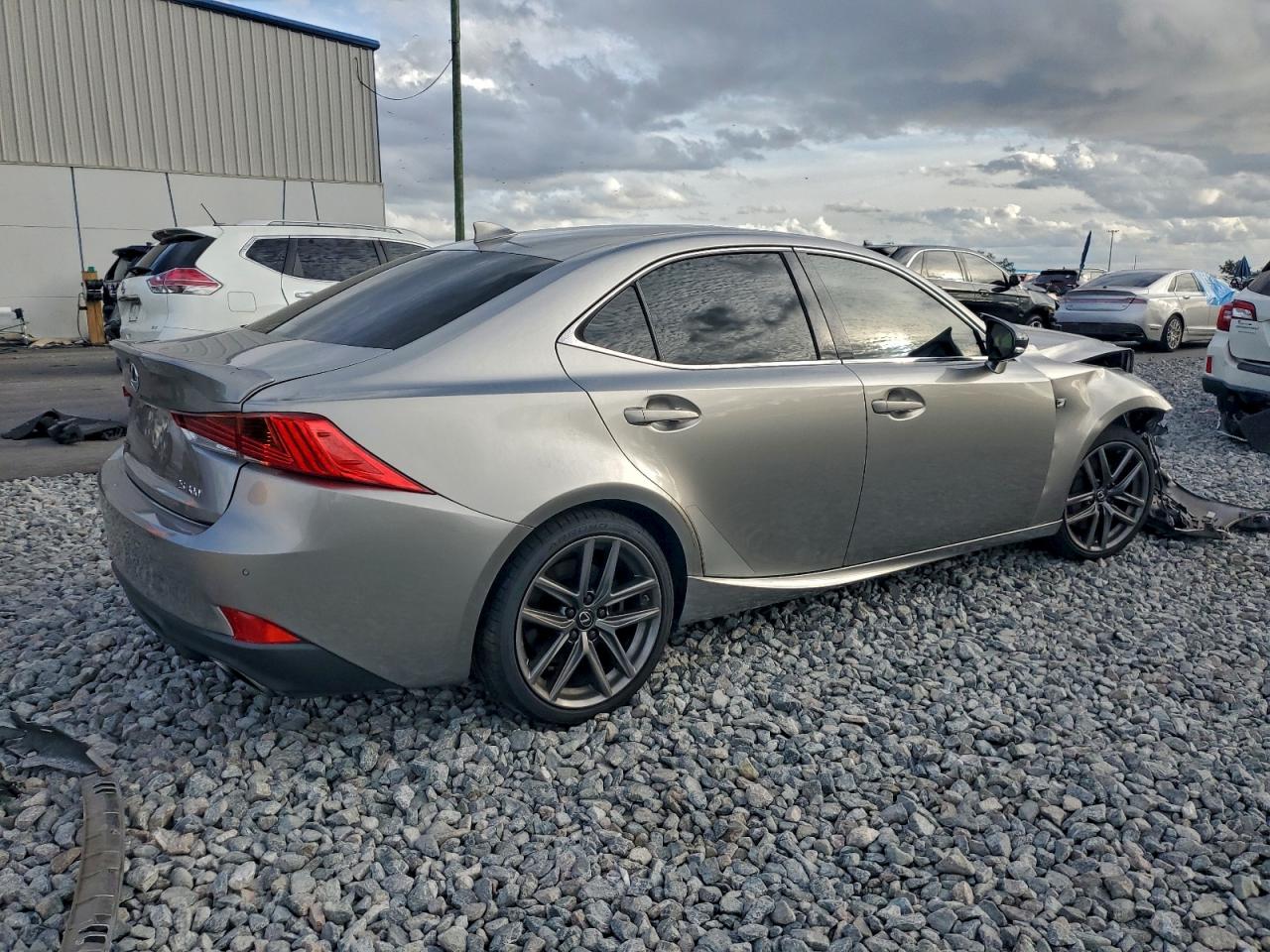 2019 LEXUS IS 300 photo 3