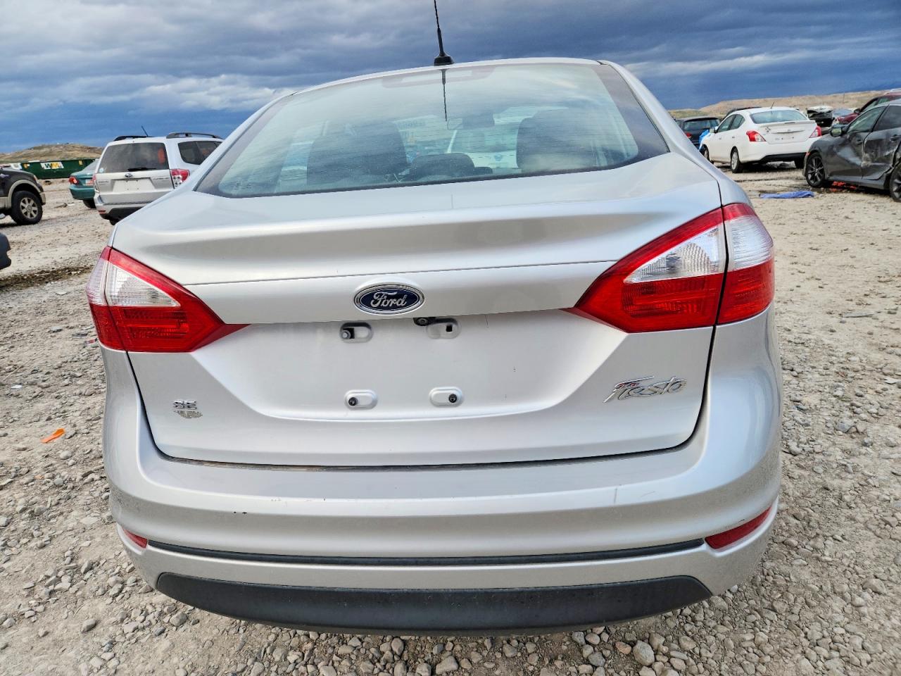 2019 FORD FIESTA SE photo 6