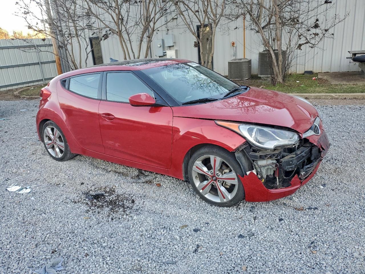 2017 HYUNDAI VELOSTER photo 4