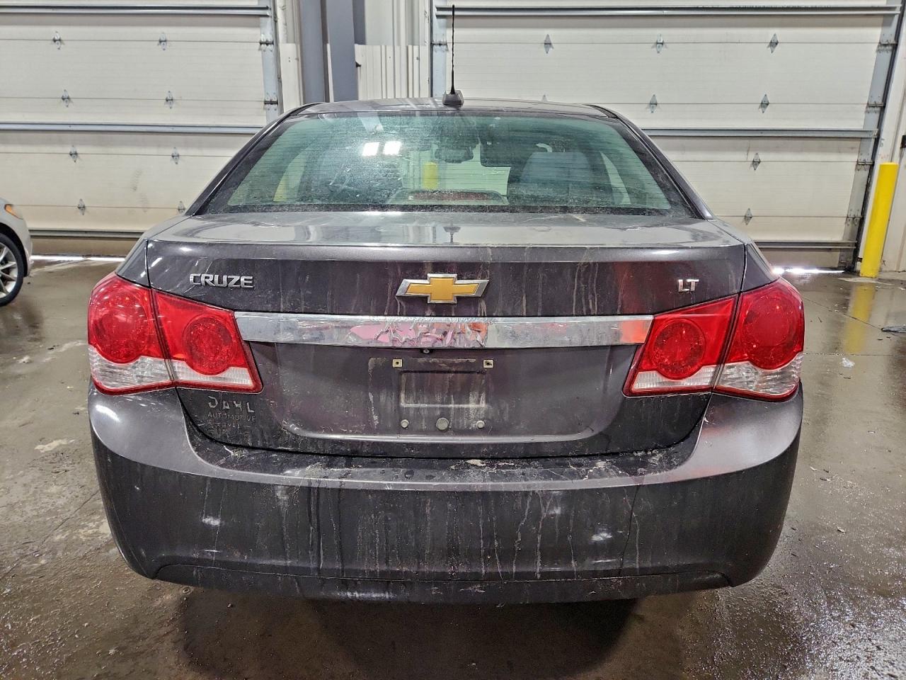 2016 CHEVROLET CRUZE LIMITED LT photo 6