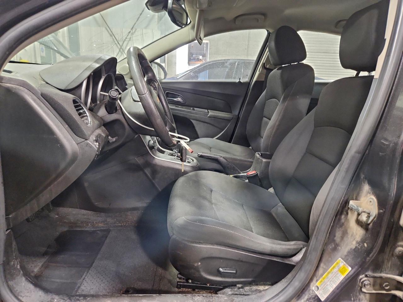 2016 CHEVROLET CRUZE LIMITED LT photo 7