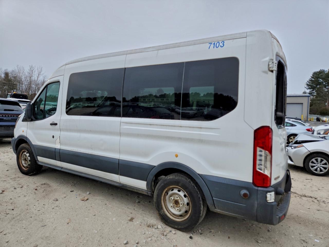 2017 FORD TRANSIT T-150 photo 2