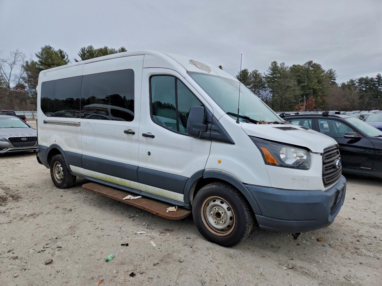 2017 FORD TRANSIT T-150 photo 4