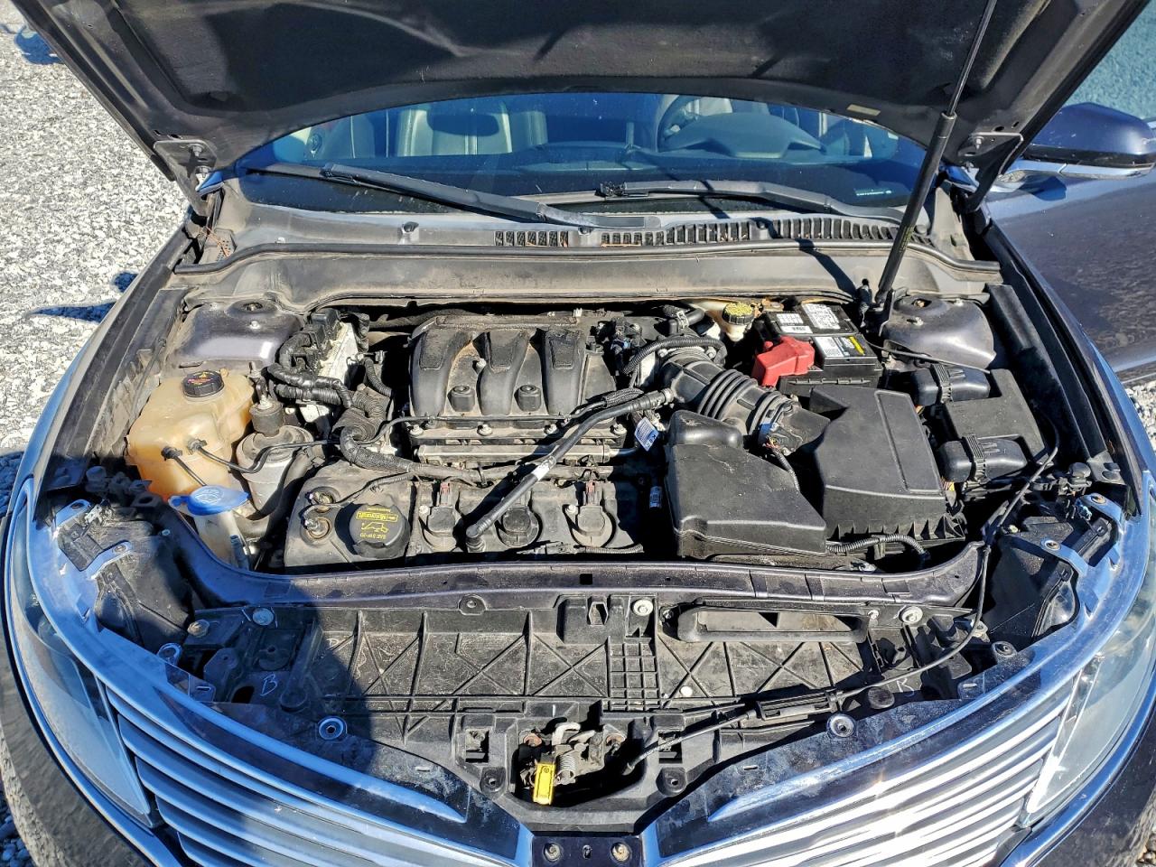 2014 LINCOLN MKZ photo 11