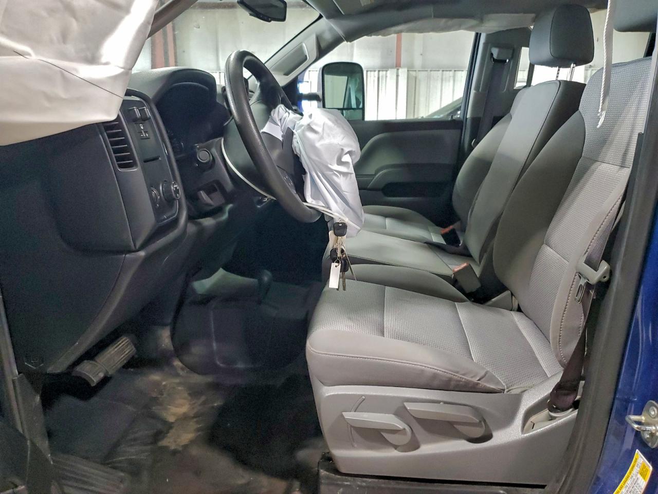 2017 CHEVROLET SILVERADO K2500 HEAVY DUTY photo 7