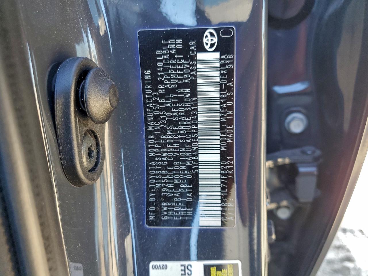 2023 TOYOTA COROLLA LE photo 12