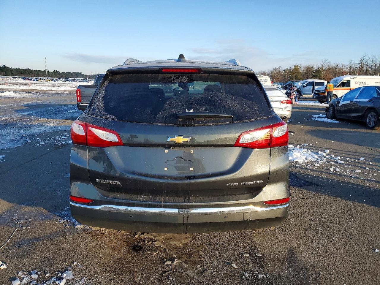 2019 CHEVROLET EQUINOX PREMIER photo 6