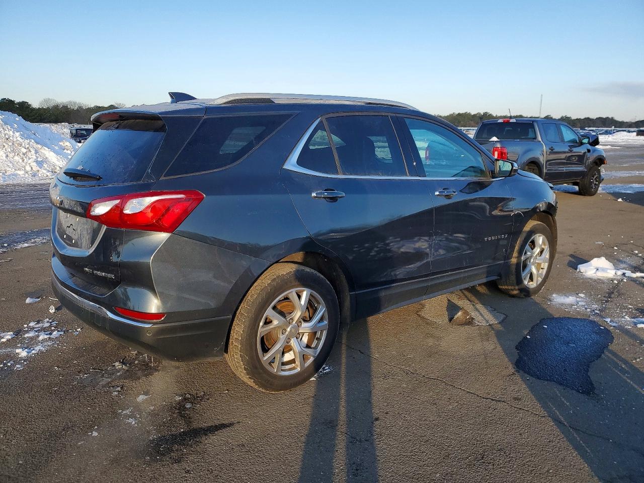 2019 CHEVROLET EQUINOX PREMIER photo 3