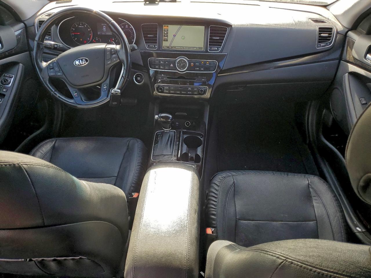 2015 KIA CADENZA PREMIUM photo 8