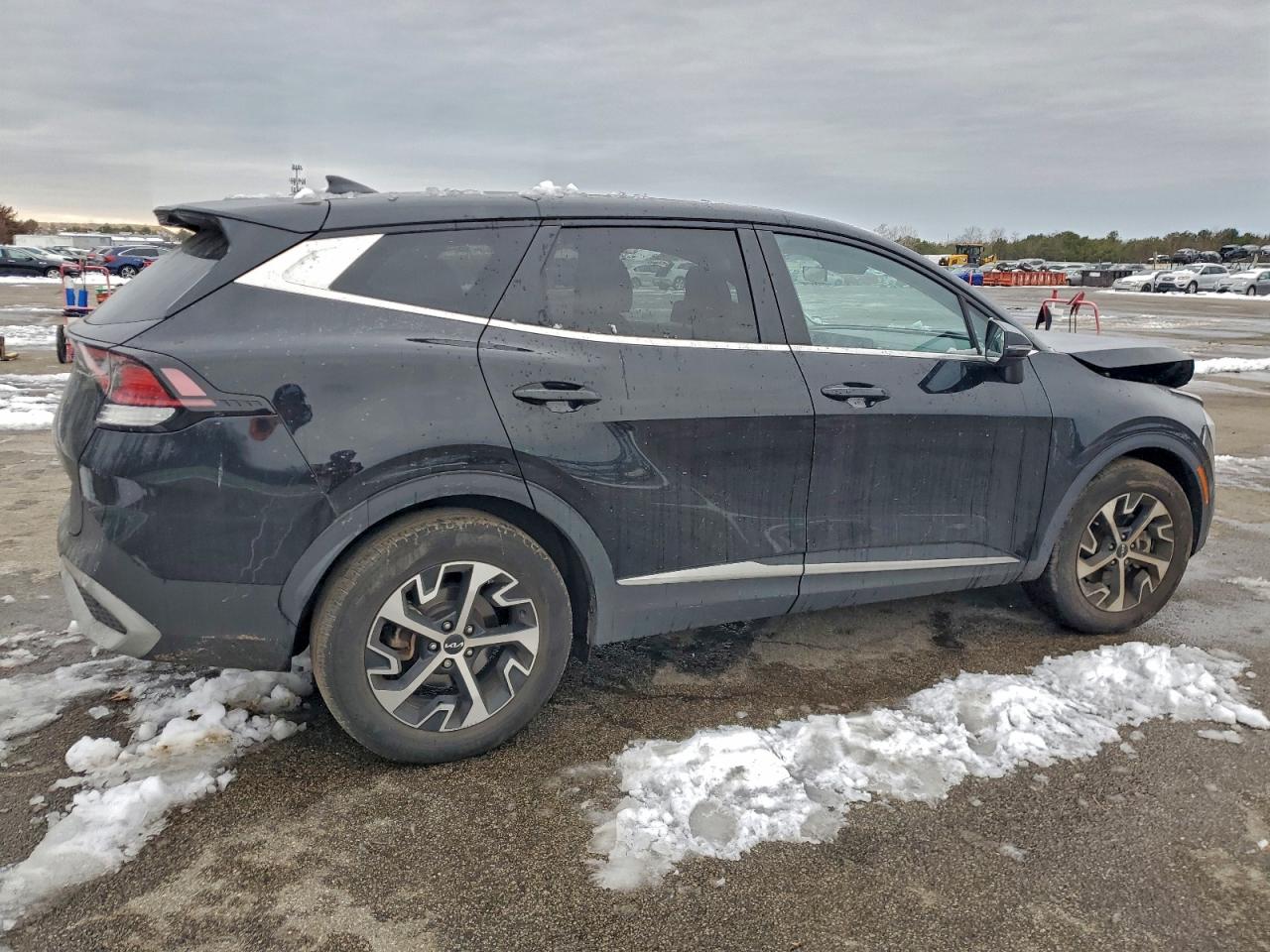 2023 KIA SPORTAGE EX photo 3