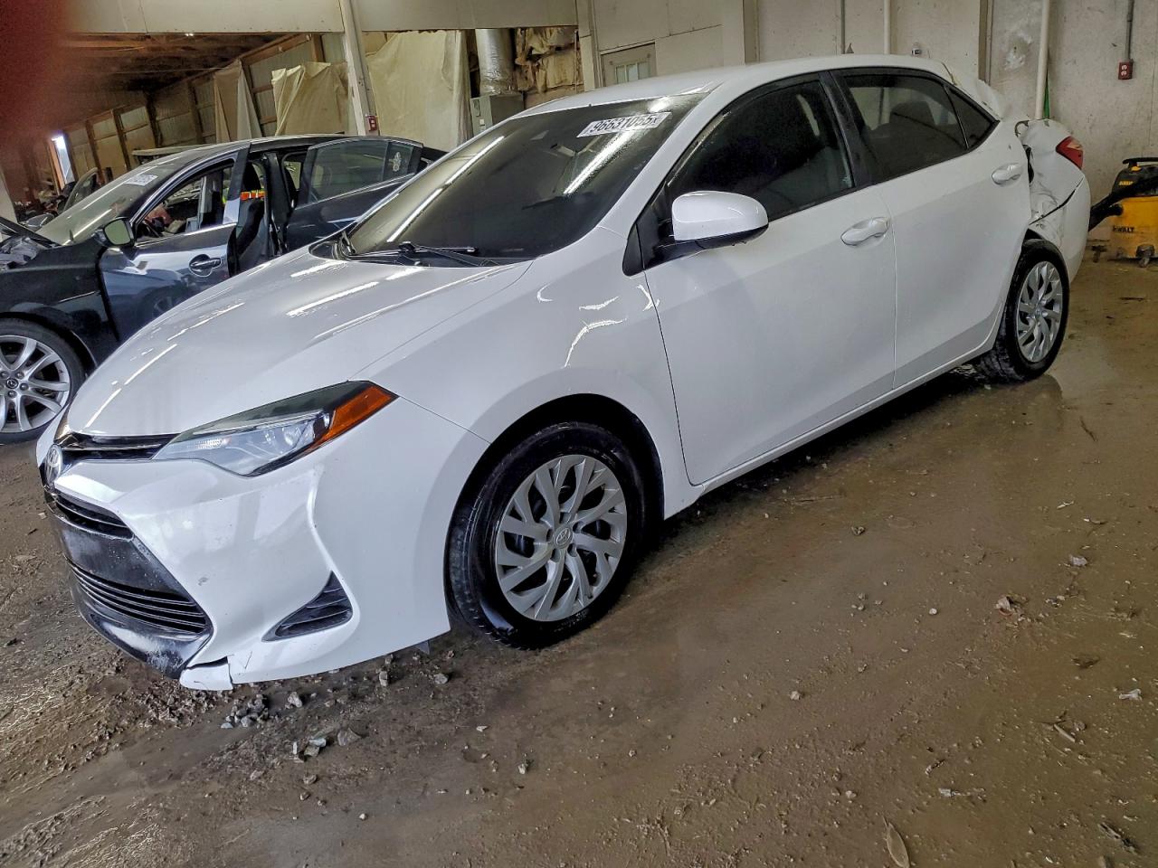 2018 TOYOTA COROLLA