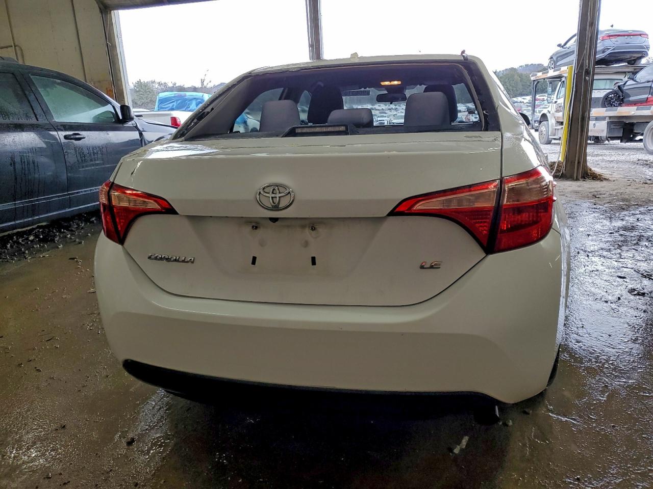 2018 TOYOTA COROLLA LE photo 6
