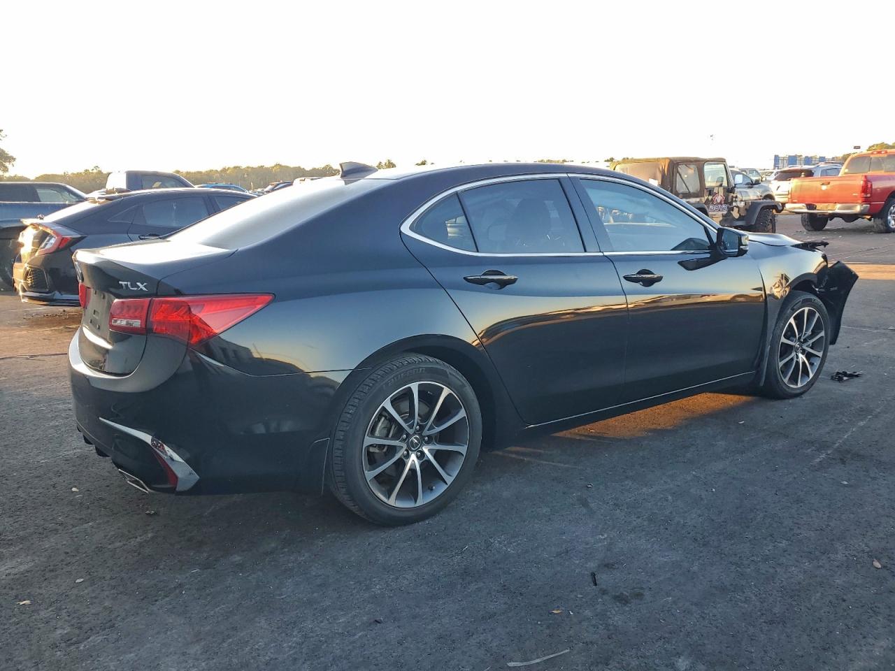 2018 ACURA TLX photo 3