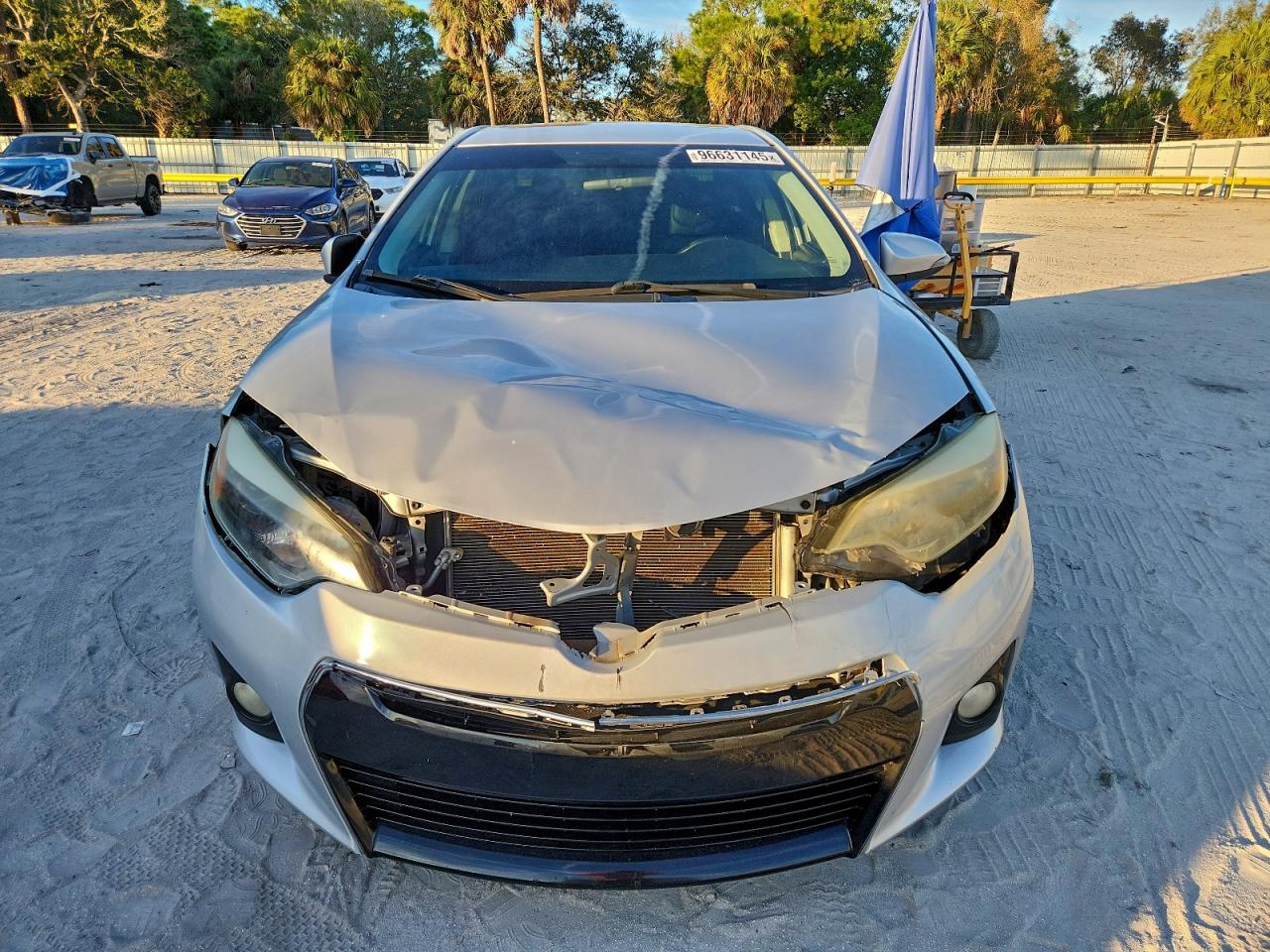 2015 TOYOTA COROLLA L photo 9