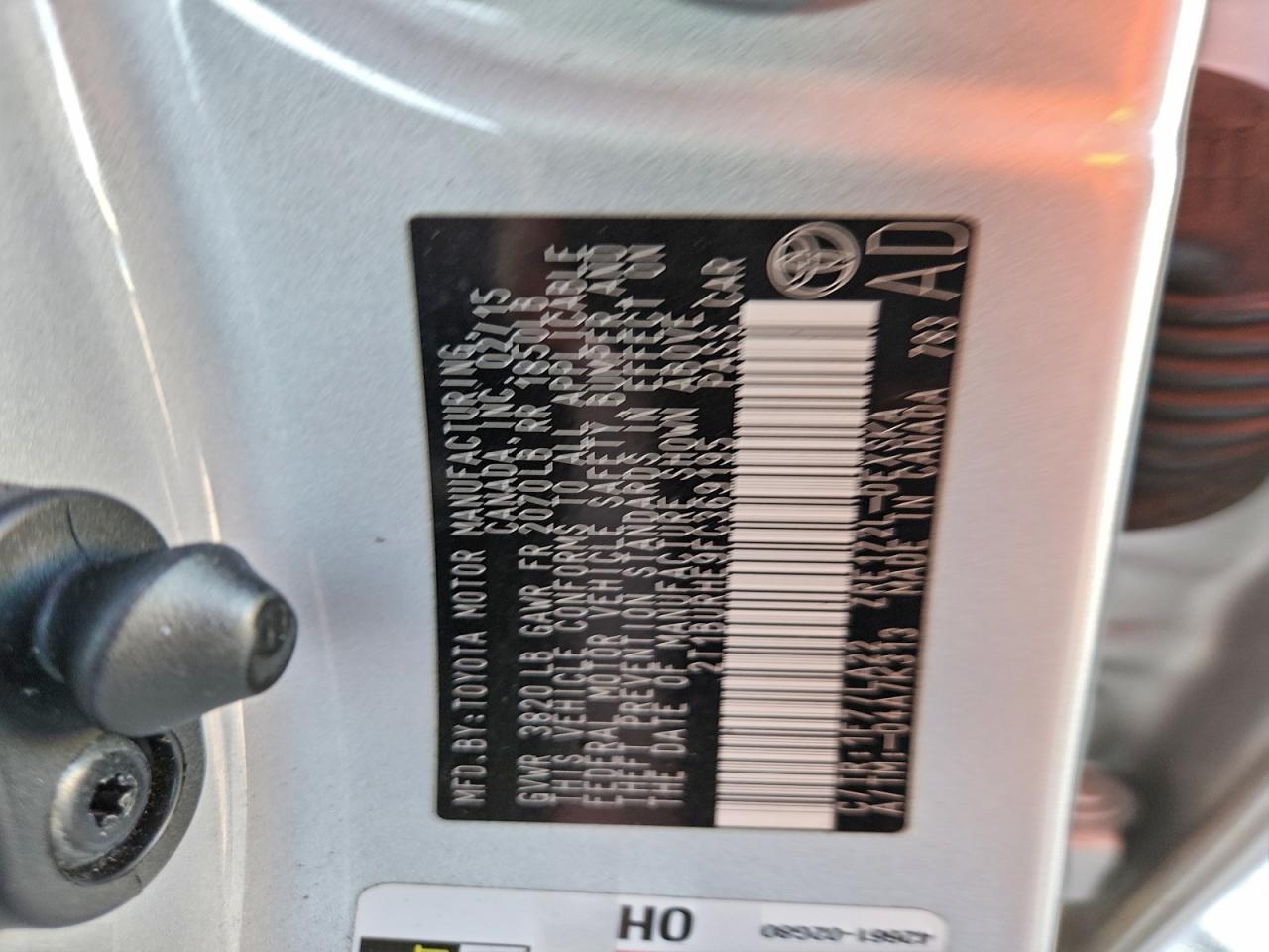 2015 TOYOTA COROLLA L photo 25