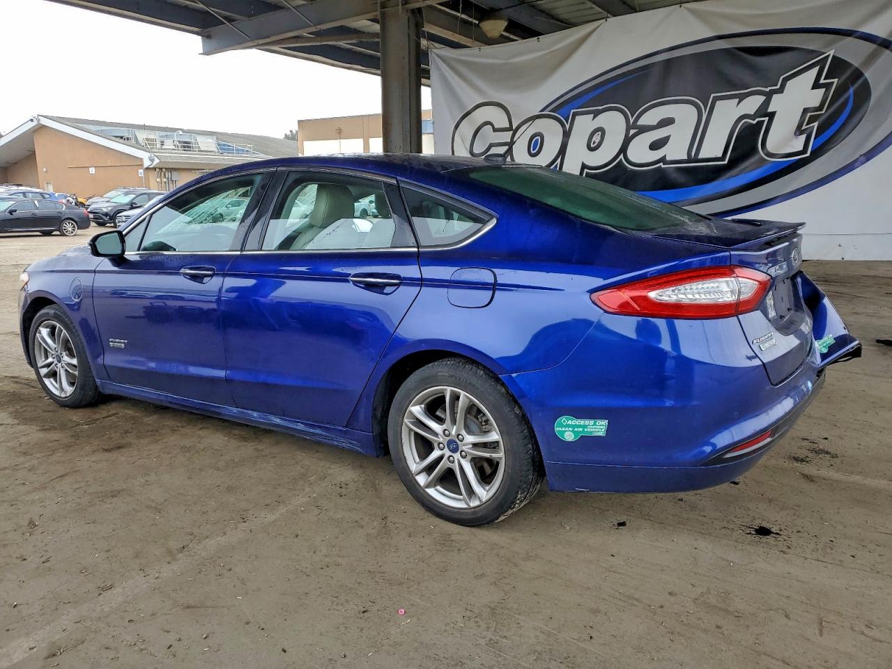 2015 FORD FUSION TITANIUM PHEV photo 2