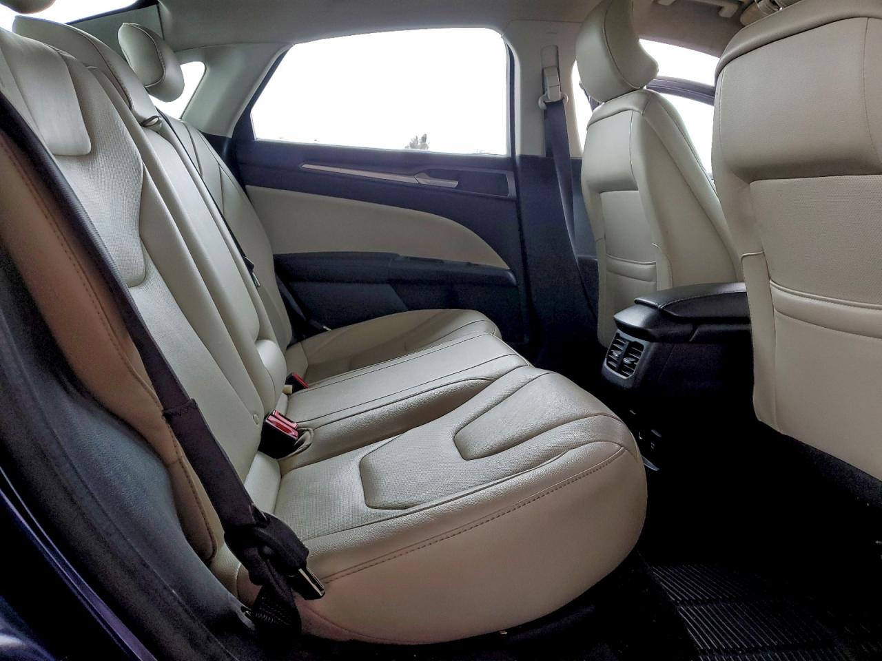 2015 FORD FUSION TITANIUM PHEV photo 10
